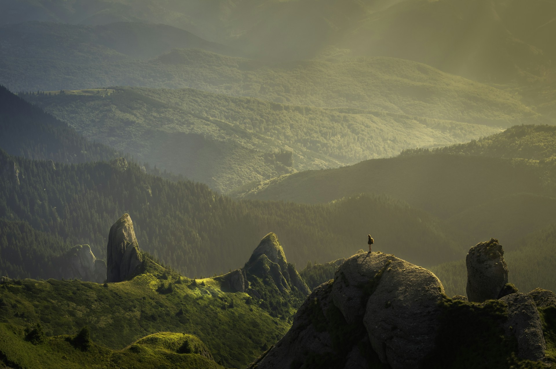Sunrise over peaceful mountain vista